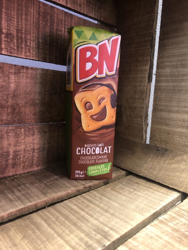 BN Biscuits fourrés au chocolat. Céréales complètes. - Le paquet de 295g